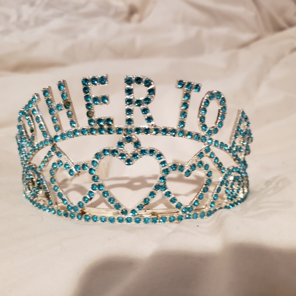 Mother to Be metal baby shower tiara